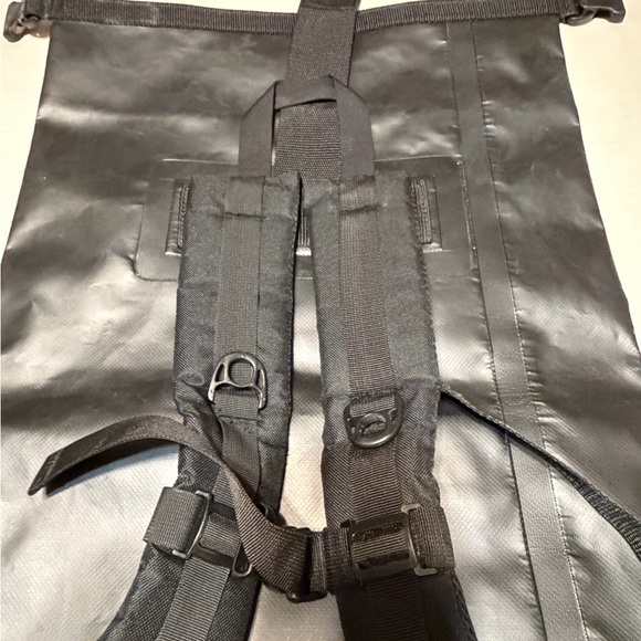 Filson Black Roll-Top Backpack with ExxonMobil Logo - Picture 4 of 12